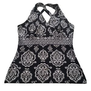 White House Black Market Signature Knits Twisted Back Straps Halter Top